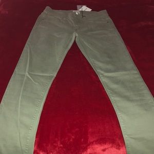 Army green soft material jeans.